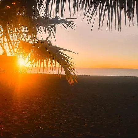 El Atico Bonito * Las Playas